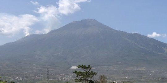 Hiking Gunung Argopuro